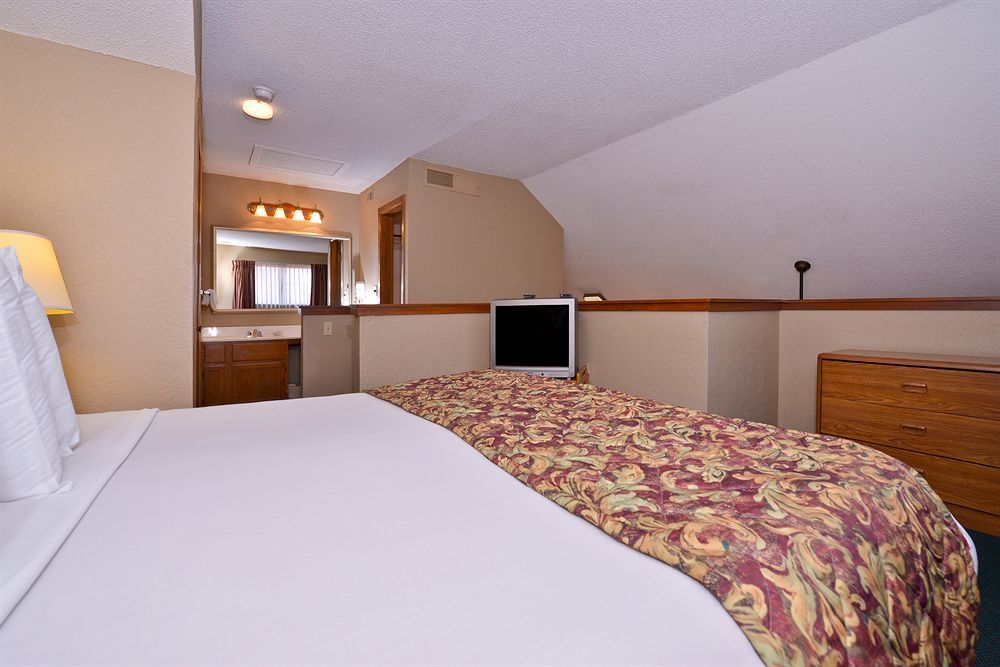 Mainstay Suites Springfield South - Battlefield Rd Exterior foto